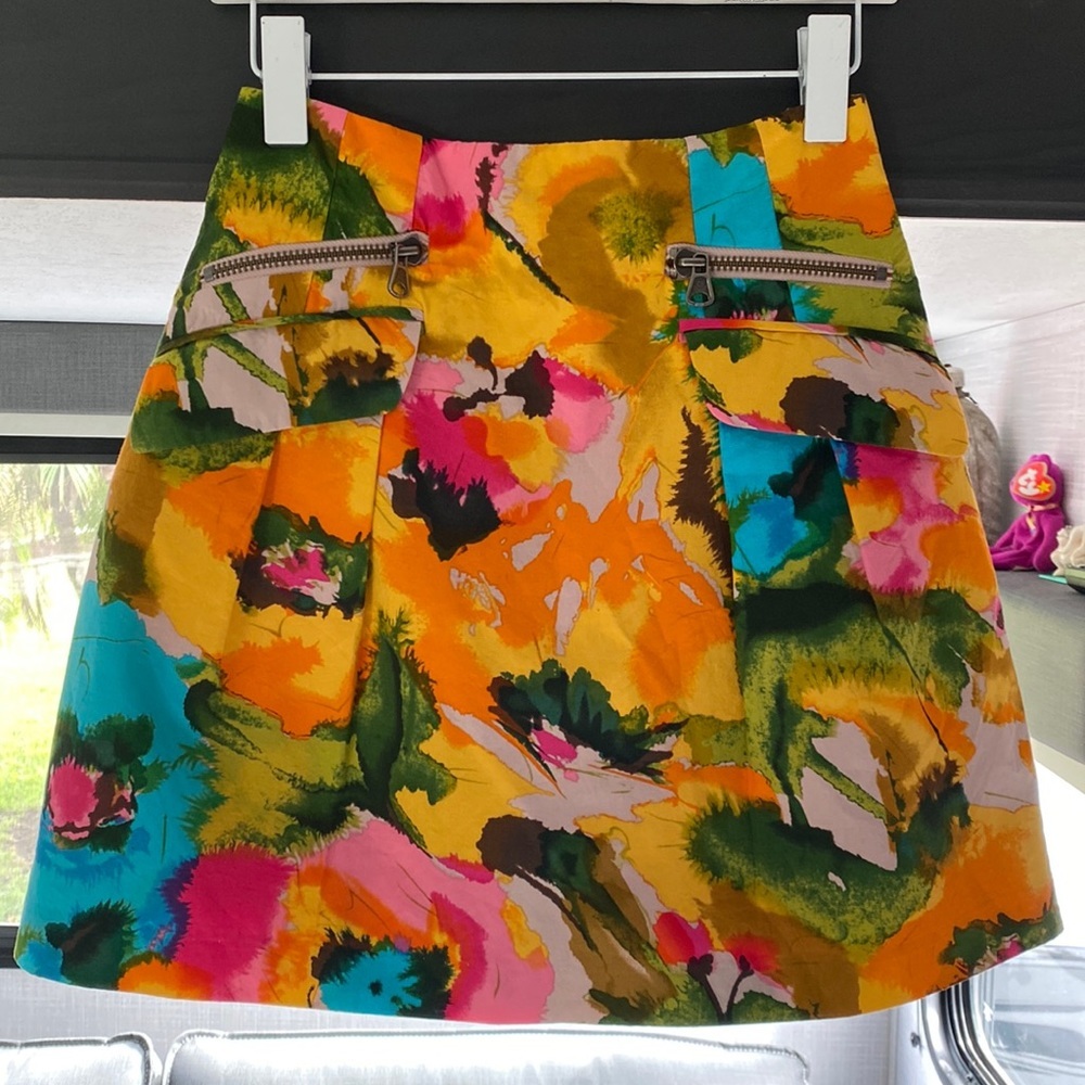 Anthropologie Nanette Lepore abstract floral skirt size 2 with pockets
